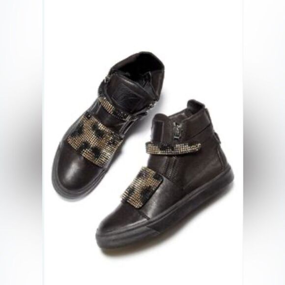 Giuseppe Zanotti Limited Edition High top crystal studded black leather Sneakers - Picture 3 of 17
